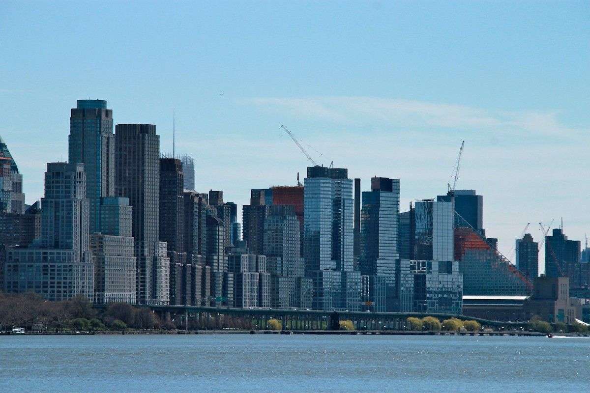 A view of the Manhattan skyline and the West Side Highway from Bergen County